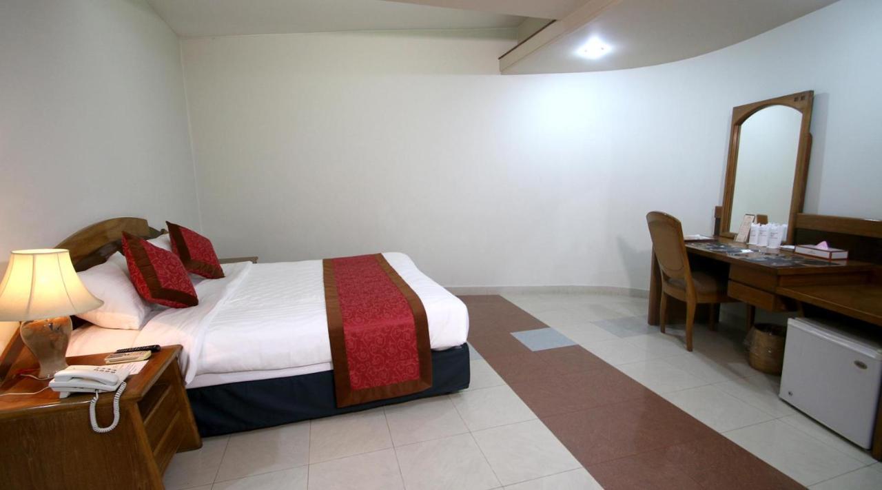 Hotel Victory - Best In City Center Ντάκα Εξωτερικό φωτογραφία